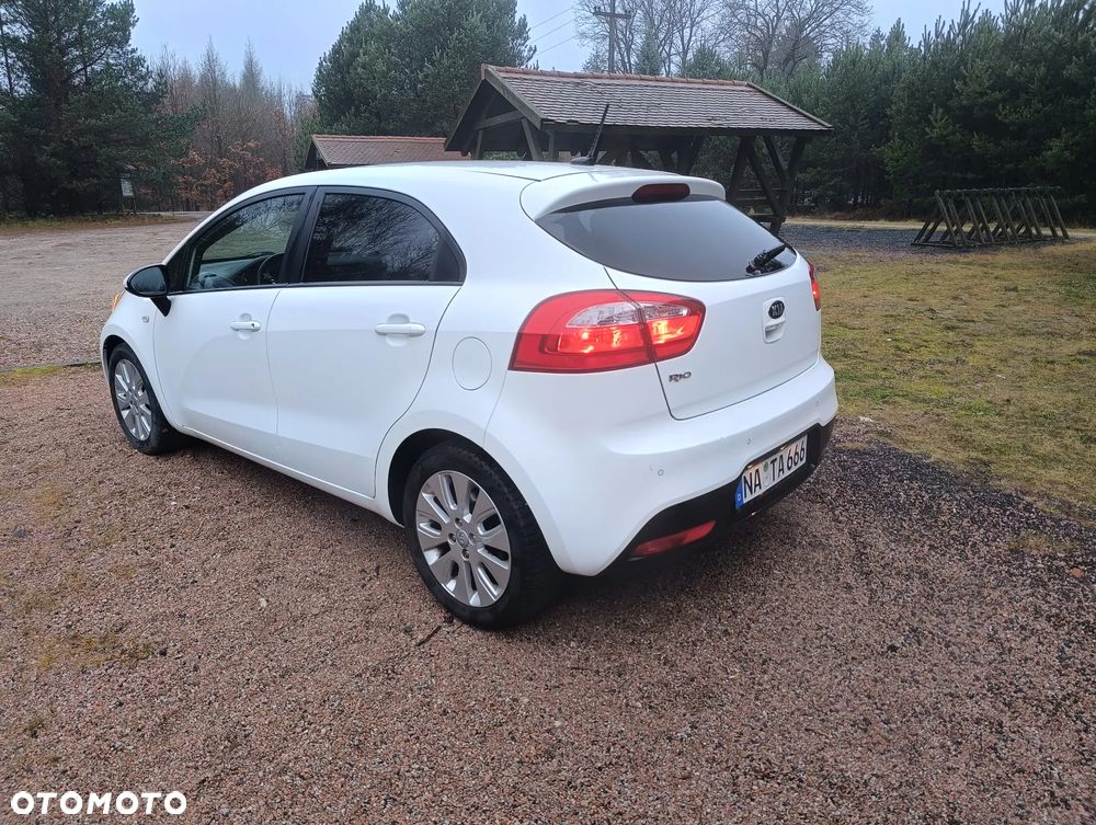 Kia Rio 1.4 Spirit - 3