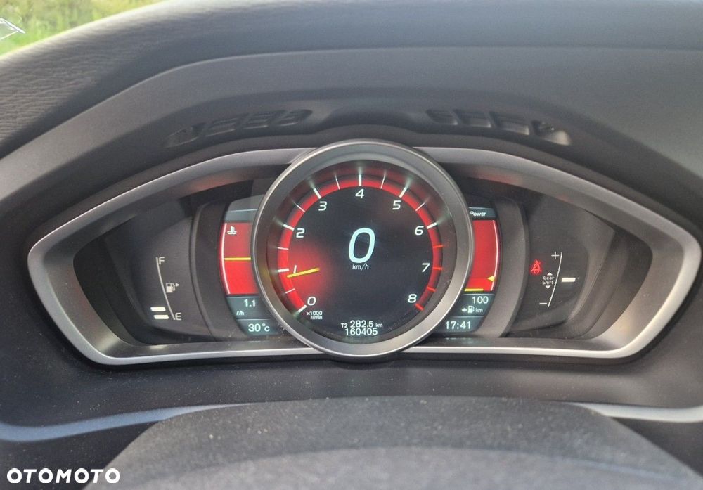 Volvo V40 T2 You - 21