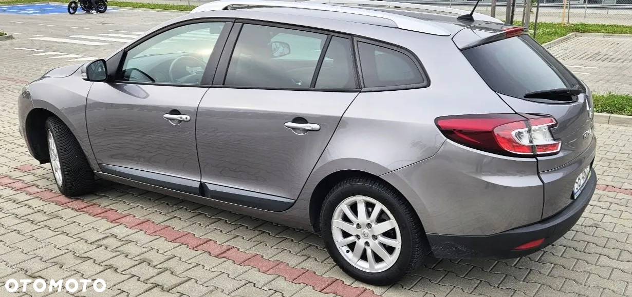 Renault Megane 1.6 16V Dynamique - 4
