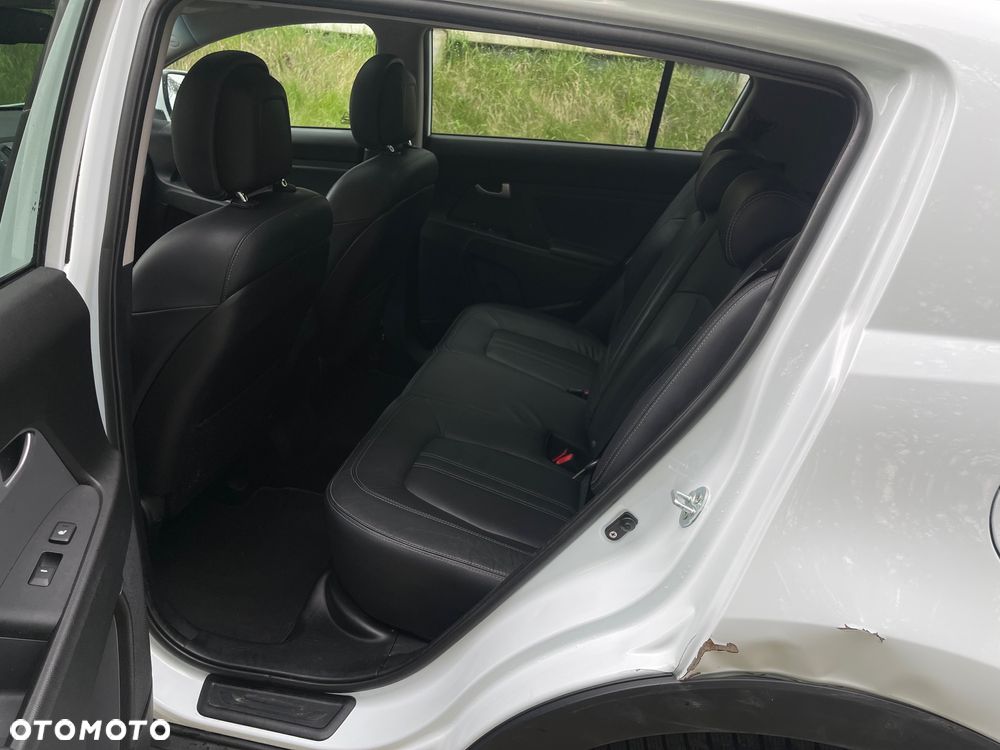 Kia Sportage 2.0 CRDI 4WD Cup - 12