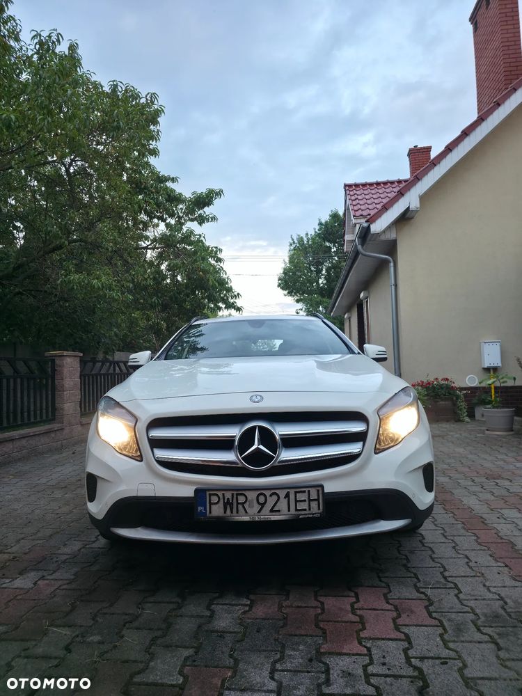 Mercedes-Benz Gla 2016 photo 3