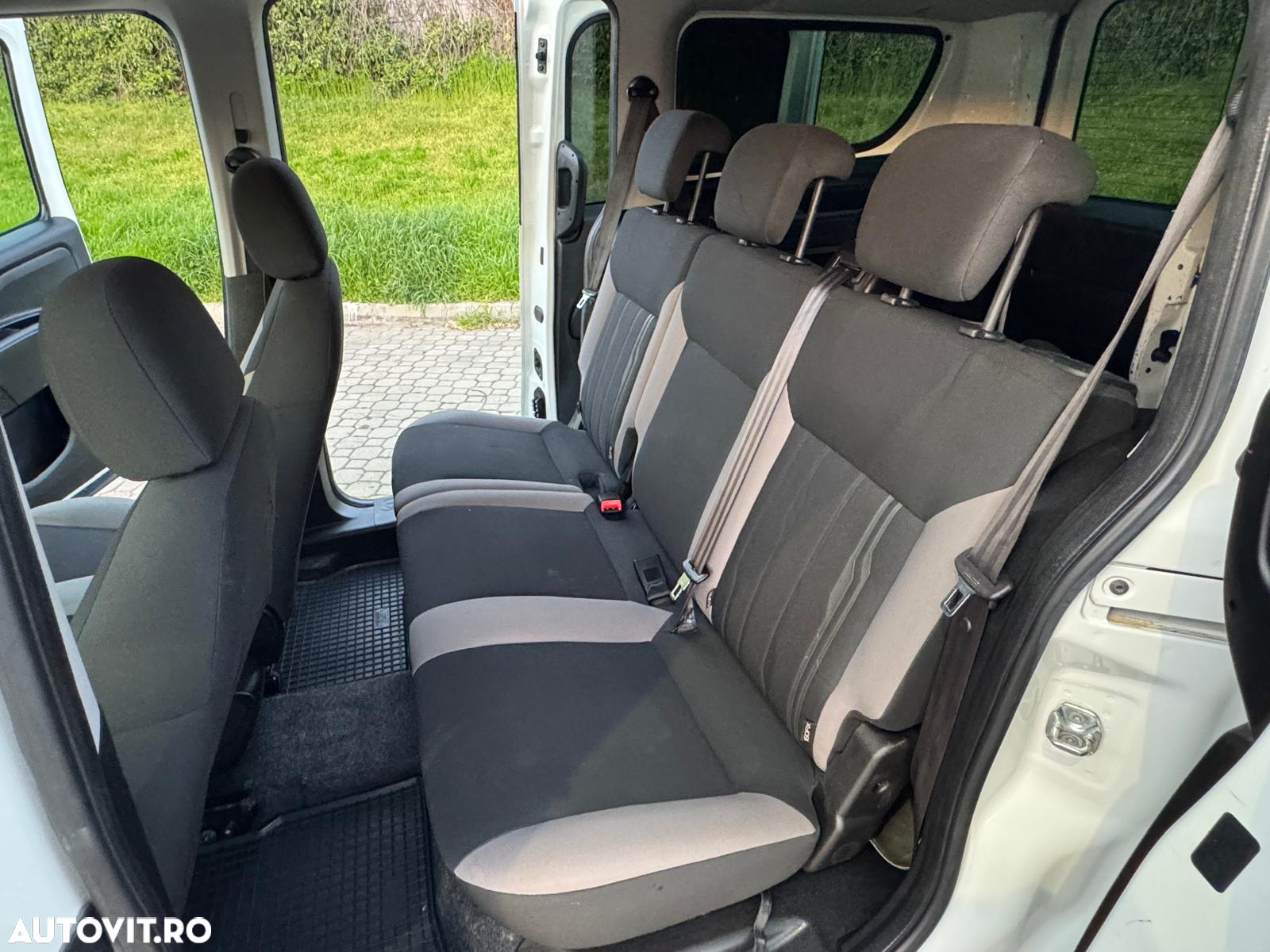Fiat Doblo 1.6 Mjet Combi Maxi Confort - 12