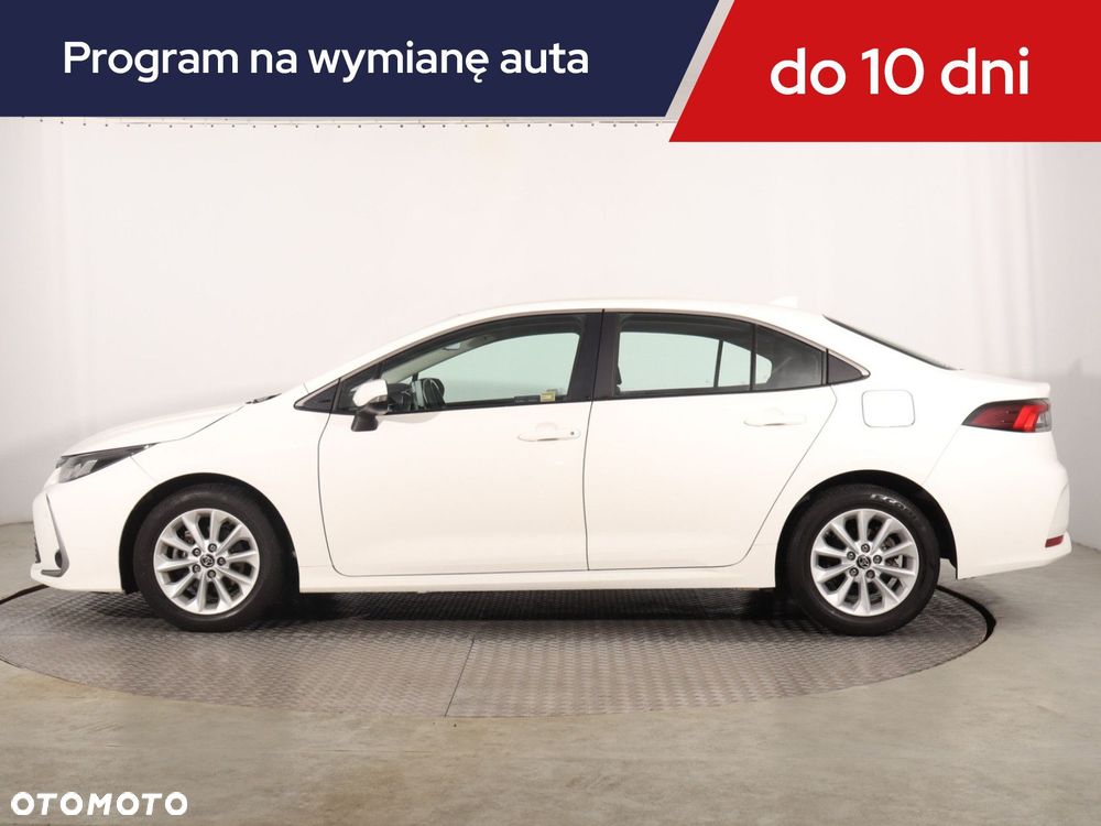 Toyota Corolla - 4