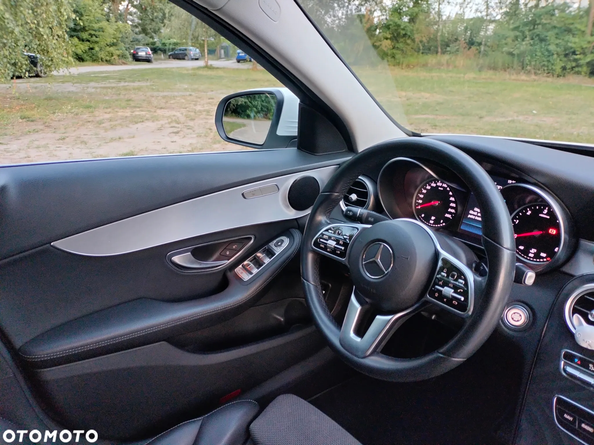 Mercedes-Benz Klasa C 220 d 9G-TRONIC - 27