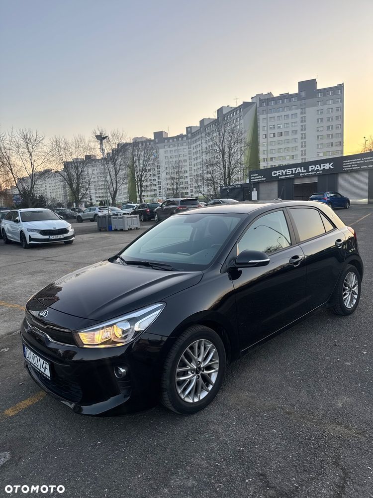 Kia Rio 1.0 T-GDI 100 Dream-Team Edition - 2