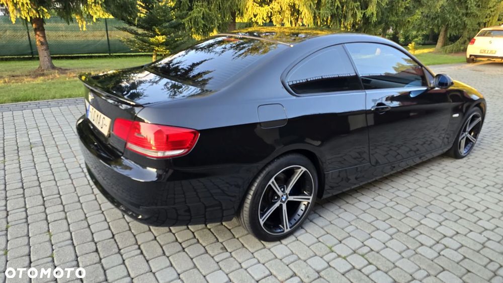 BMW Seria 3 320d DPF - 8