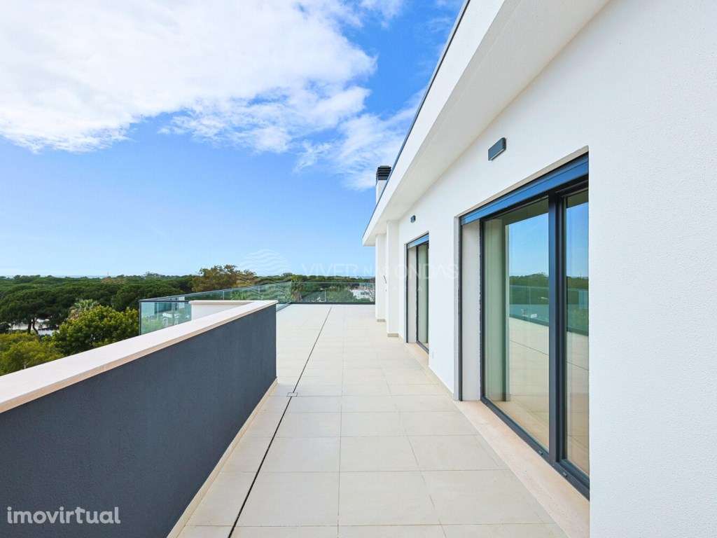 Apartamento de Luxo junto à Praia - A 15 minutos de Lisboa - Grande imagem: 2/108