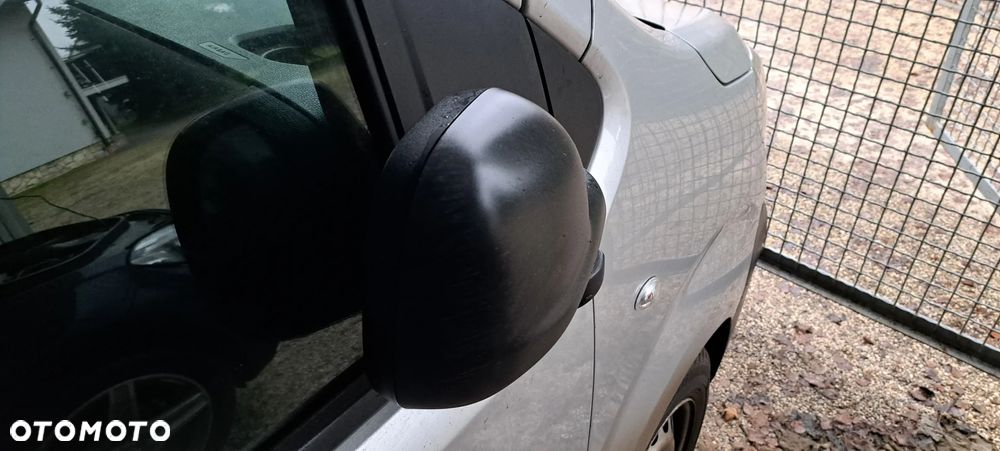 Peugeot Expert Long 2,9t Pro (bryg modu³owy) - 19