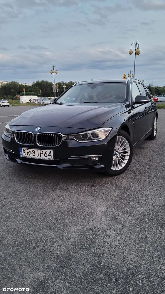 BMW Seria 3 320d xDrive Luxury Line - 1