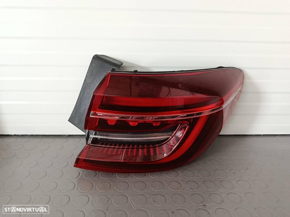 FAROLIM TRASEIRO DIREITO RENAULT CLIO V - 1