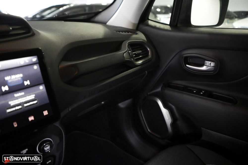 Jeep Renegade 1.5 TG e-Hybrid Altitude DCT - 29