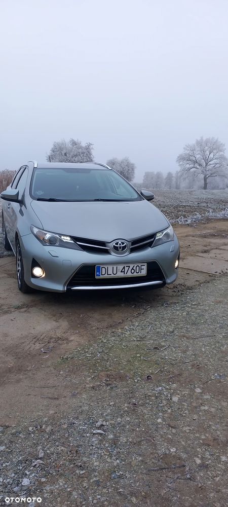 Toyota Auris 1.6 Valvematic Executive - 16