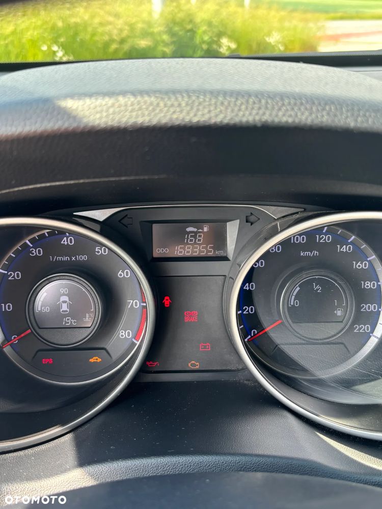 Hyundai ix35 - 13