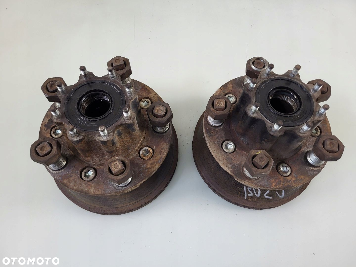 piasta tył tylna tarcza ISUZU N SERIA 6 GEN. N35.150 N75 NPR NQR 3.0d - 4