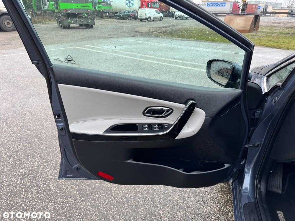 Kia Ceed 1.6 GDI Dream-Team Edition - 27