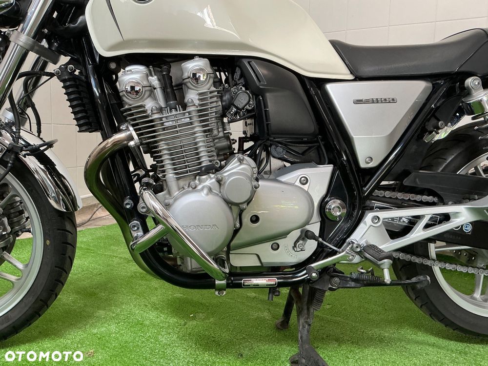 Honda CB - 4
