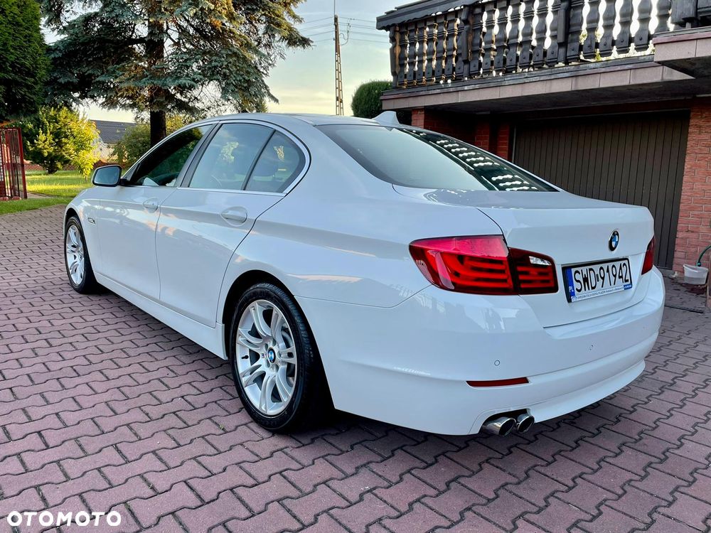BMW Seria 5 520d Efficient Dynamics - 6