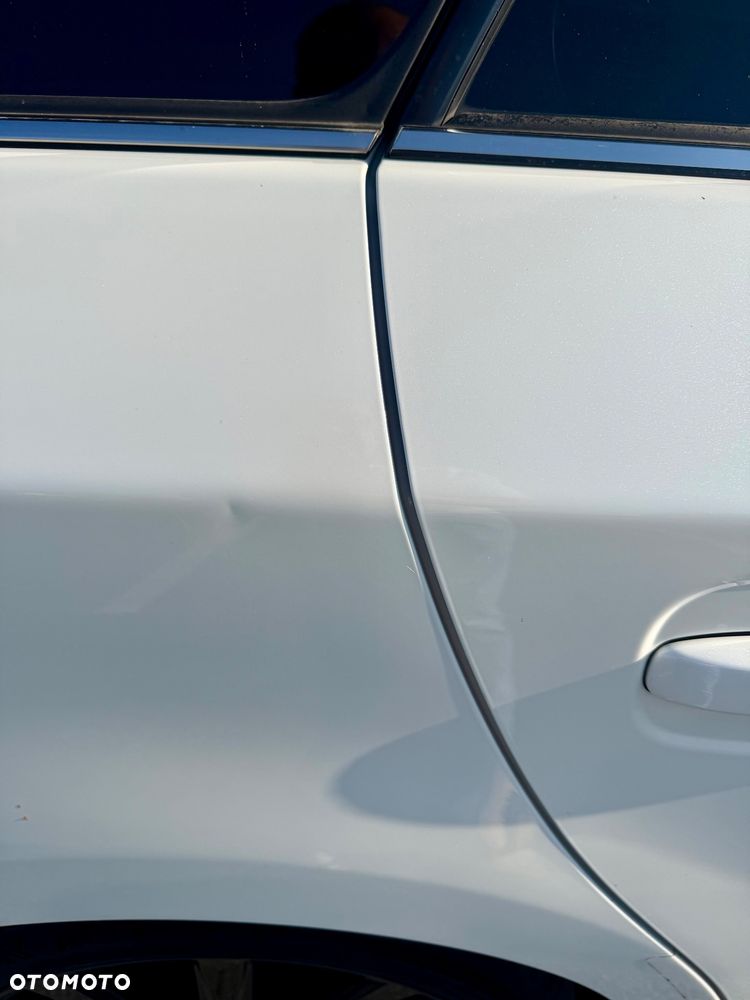 Toyota Avensis 2.0 Prestige NAVI - 8