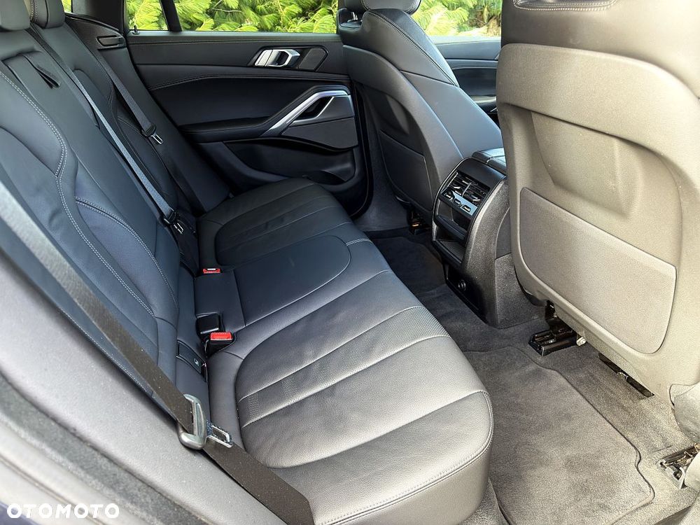 BMW X6 - 31
