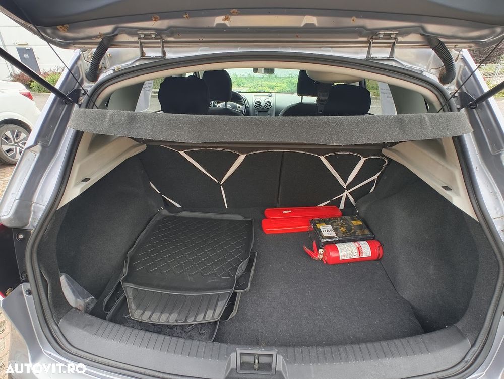 Nissan Qashqai 1.5 DCI ACENTA - 6