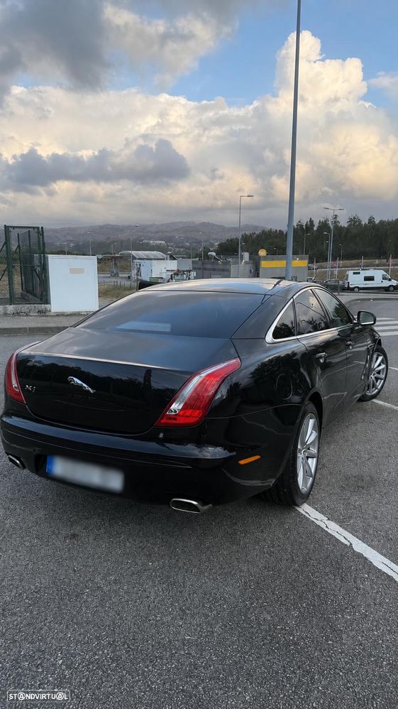 Jaguar XJ 3.0 D V6 Luxury - 2