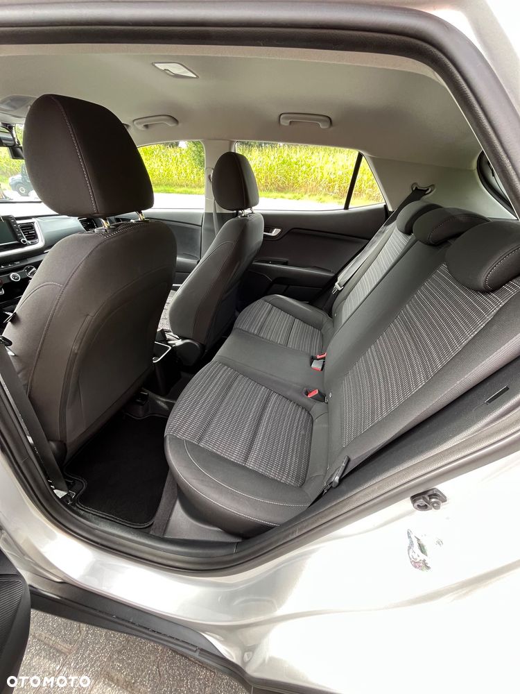 Kia Stonic 1.6 CRDi SCR L - 14