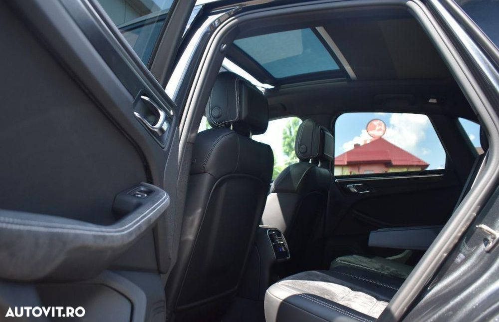 Porsche Macan - 9