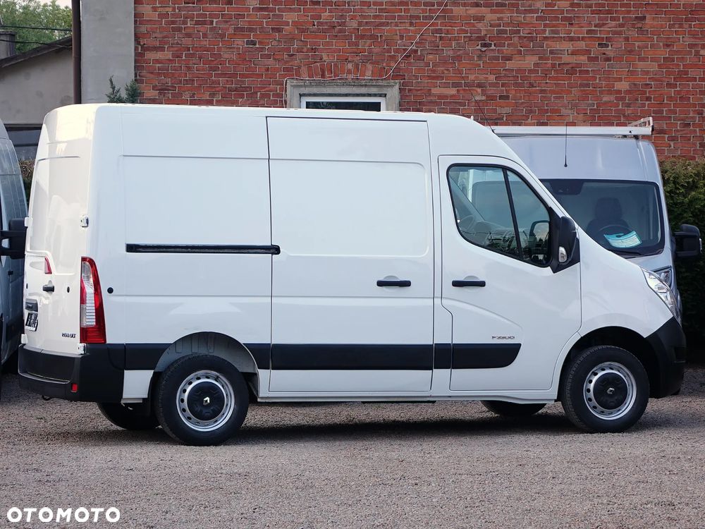 Renault Master 2.3 125KM 3-osobowy bardzo ładny - 4