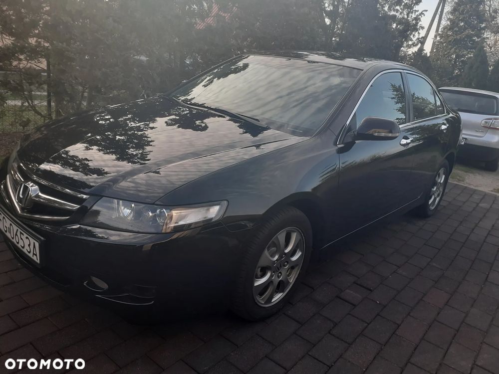 Honda Accord 2.0 Comfort - 2