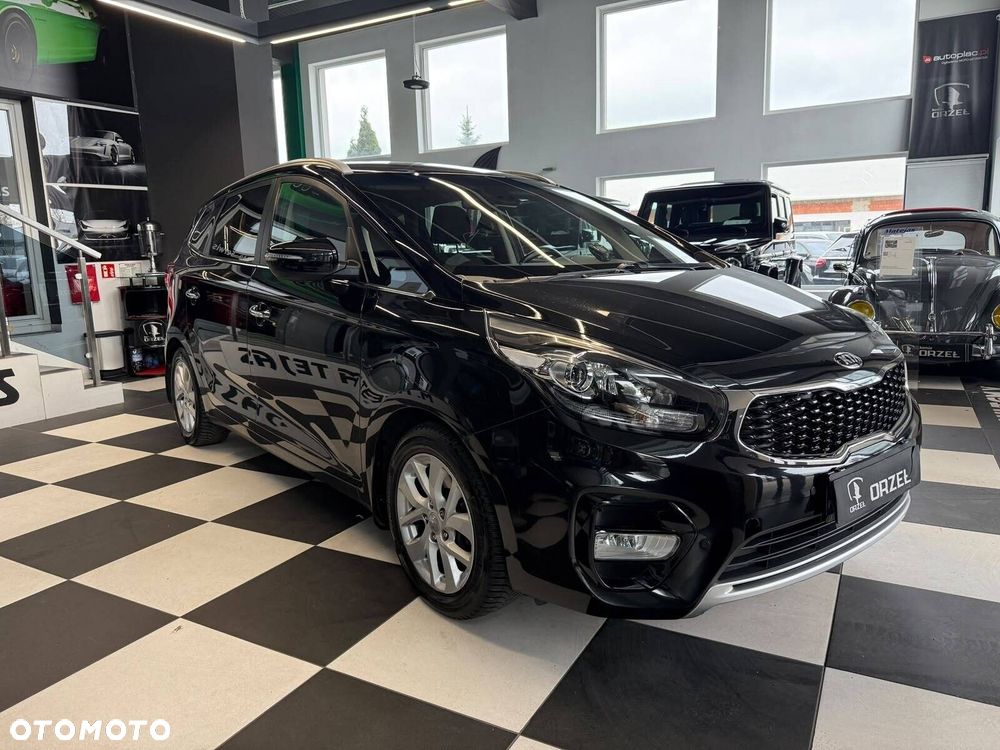 Kia Carens 2017 photo 3