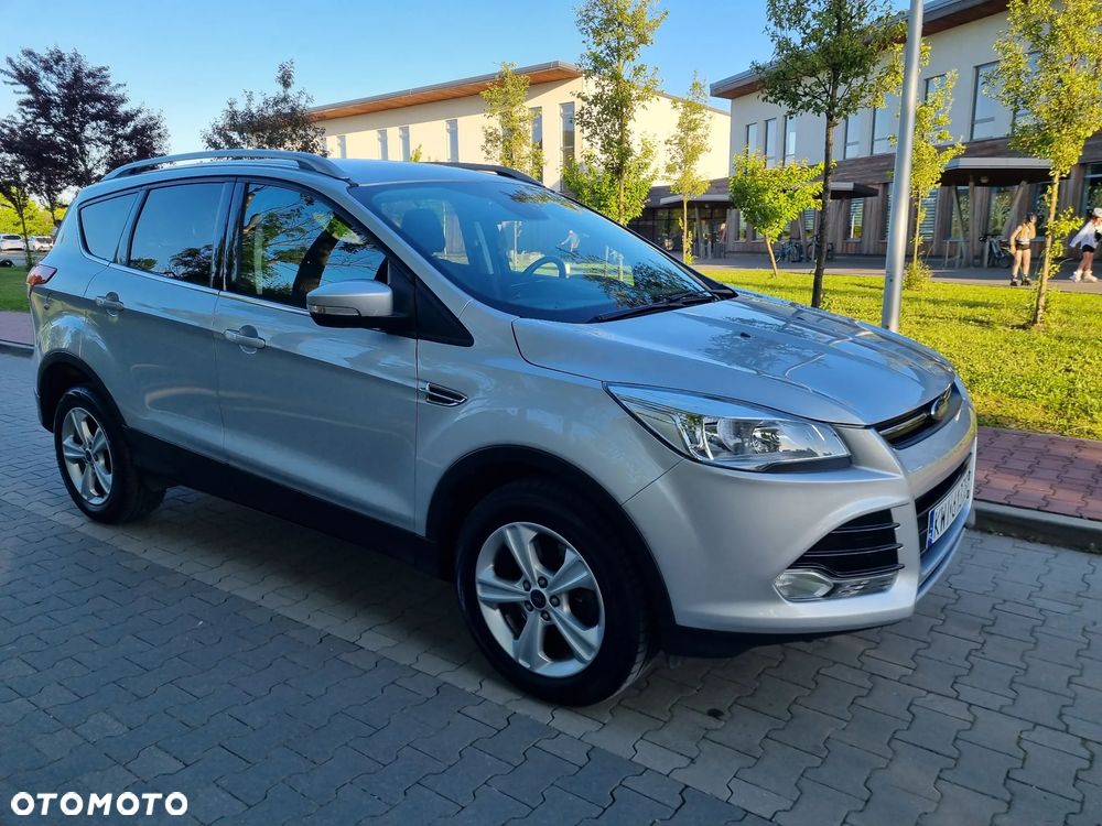 Ford Kuga 2.0 TDCi 4x2 Trend - 4