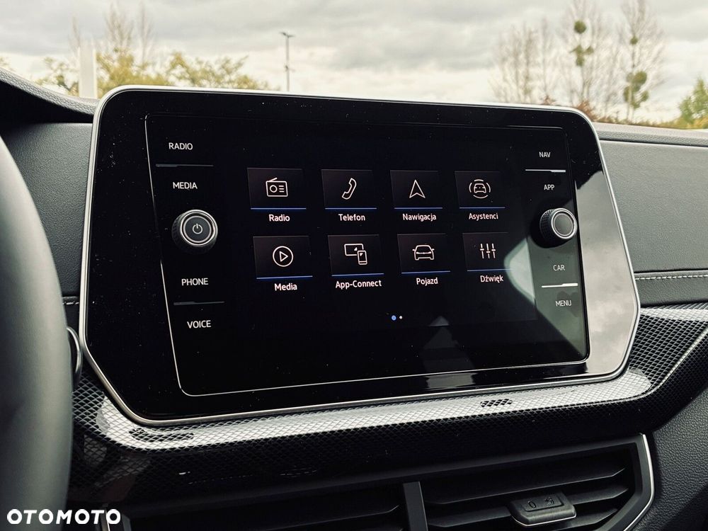 Volkswagen T-Cross - 14