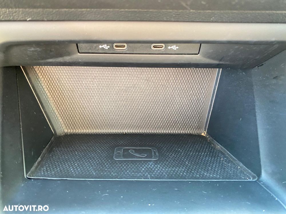 Volkswagen Golf 1.0 TSI Comfortline - 23