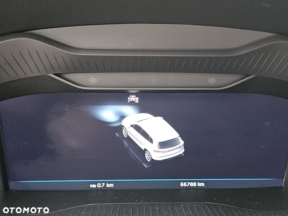 Skoda Karoq 1.5 TSI ACT Style DSG - 7