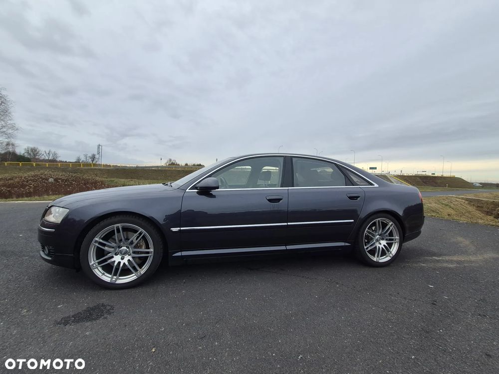 Audi A8 4.2 TDI Quattro - 4