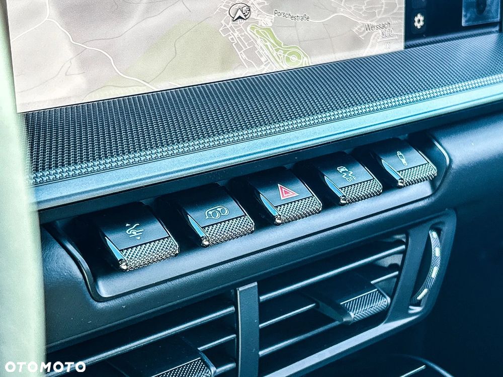 Porsche 911 Carrera S - 17