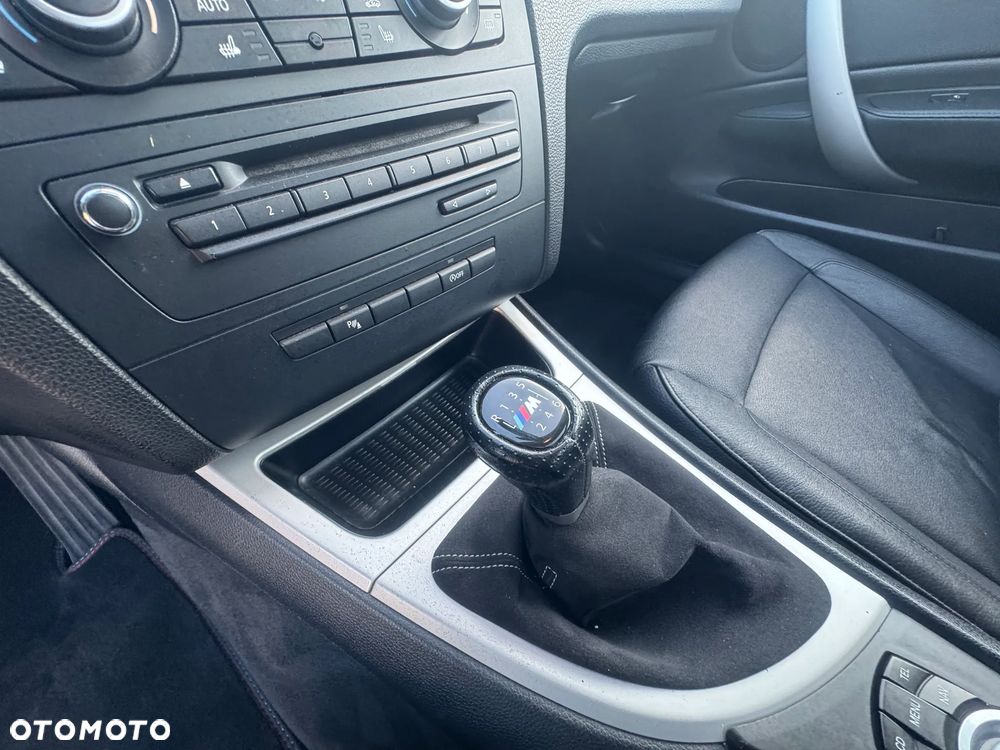 BMW Seria 1 120d DPF Edition Sport - 37