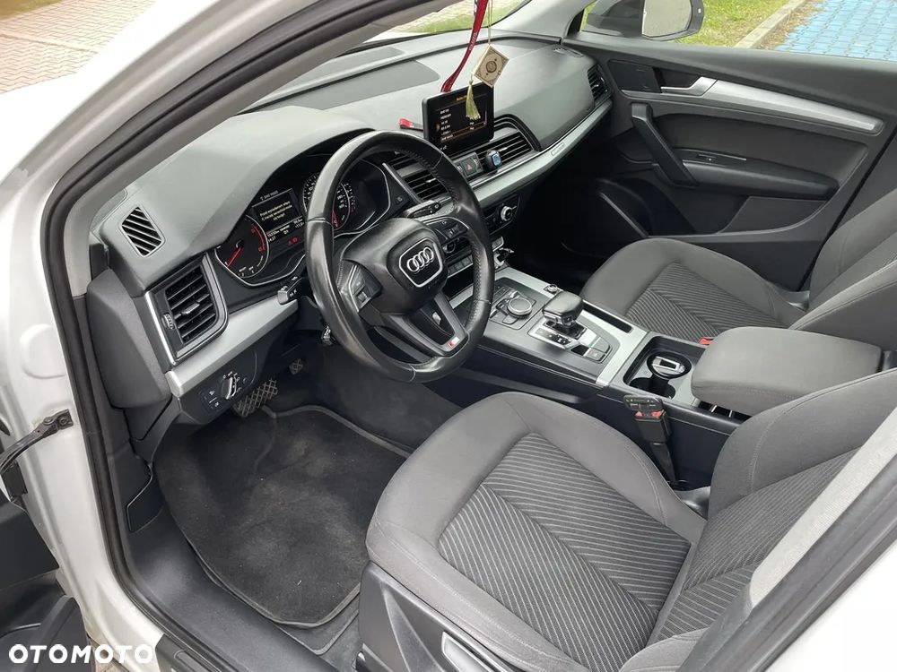 Audi Q5 35 TDI quattro S tronic sport - 11