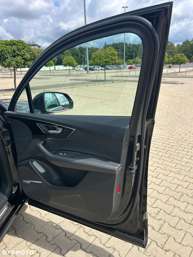 Audi Q7 3.0 TFSI Quattro Tiptronic - 22