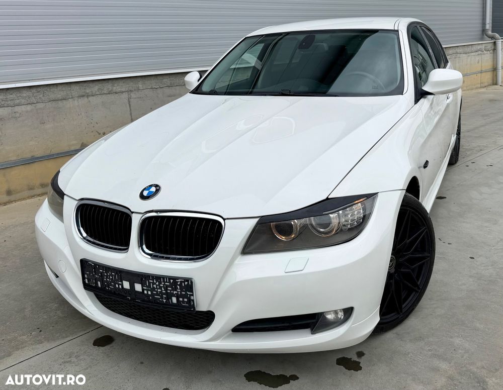 BMW Seria 3 320d DPF Aut. - 29