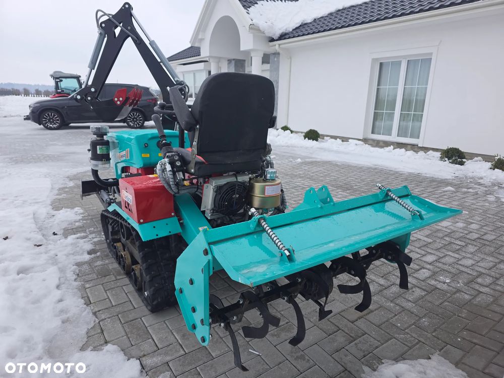 Inny traktor 35HP - 18