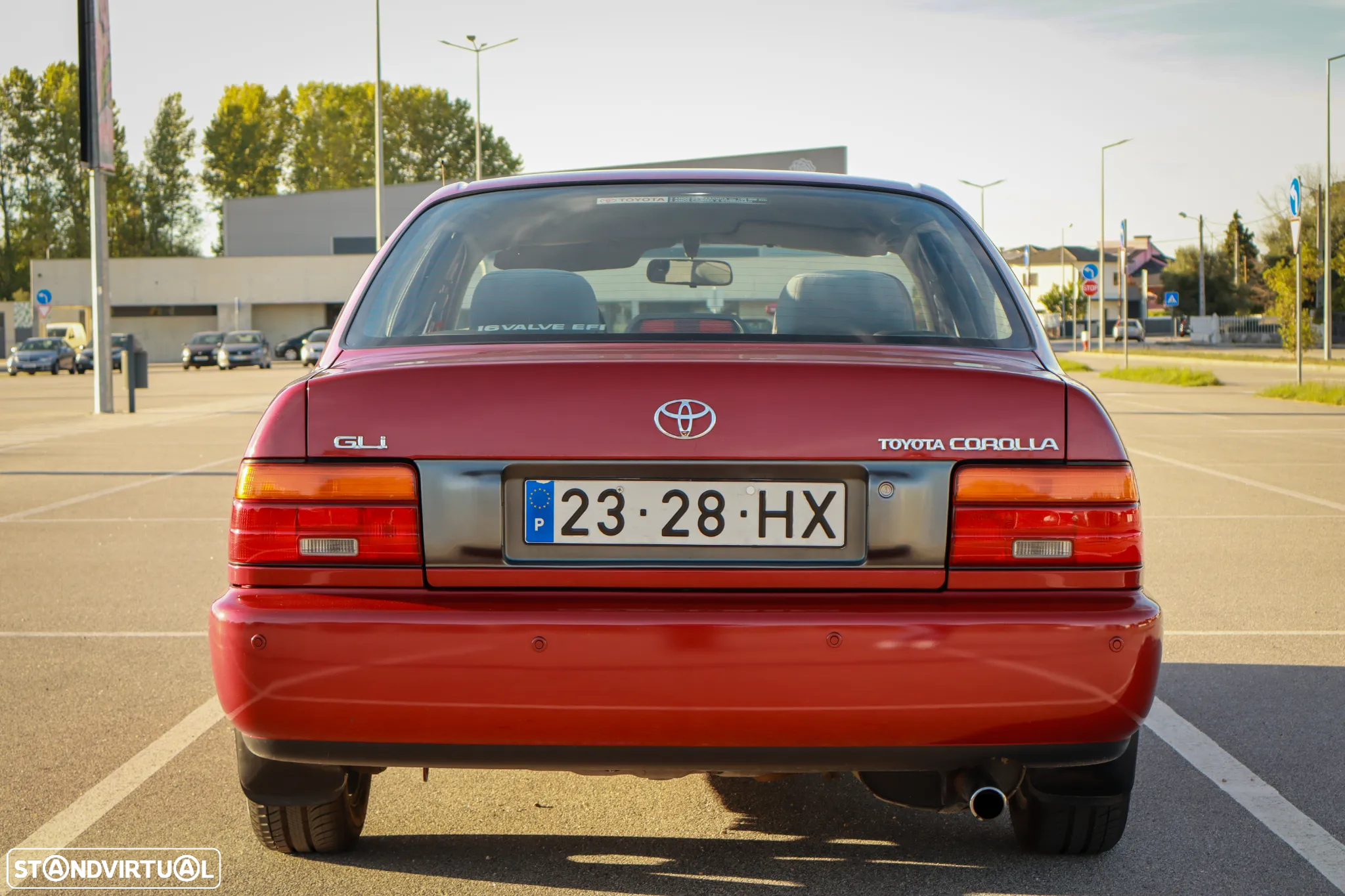 Toyota Corolla - 10