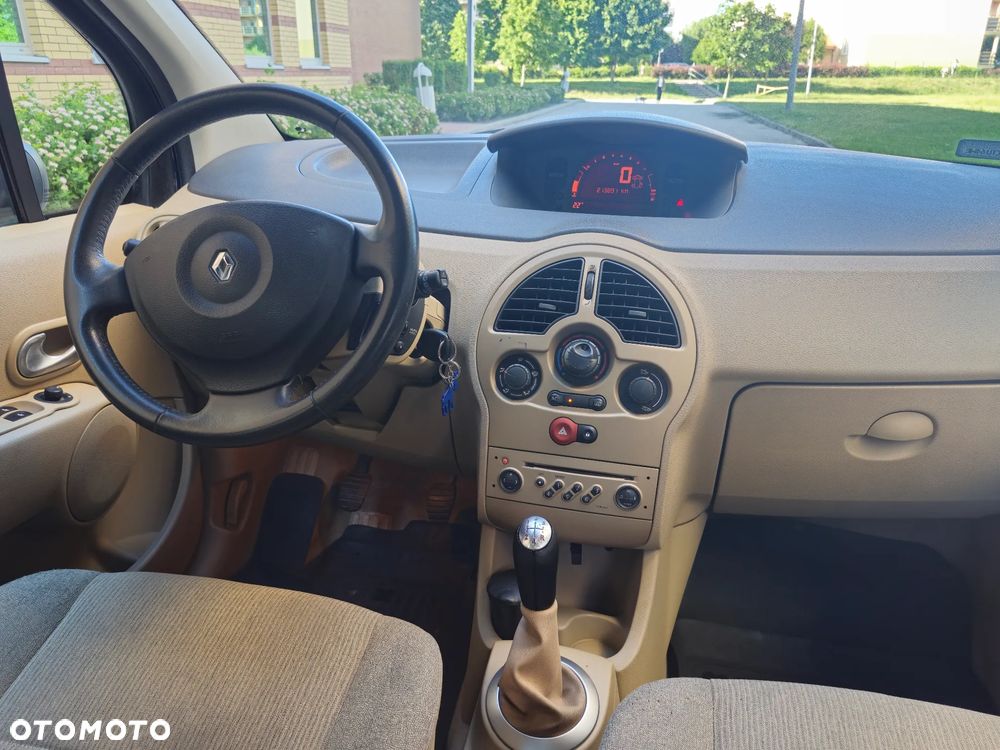 Renault Modus - 23