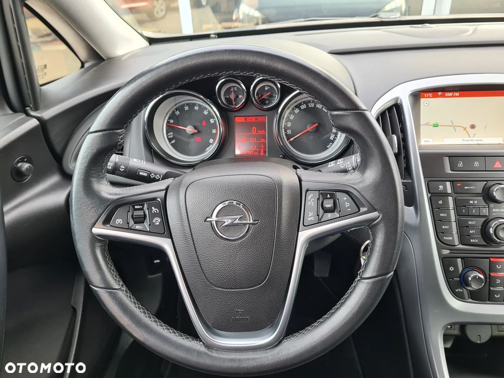 Opel Astra 1.4 Turbo Design Edition - 9
