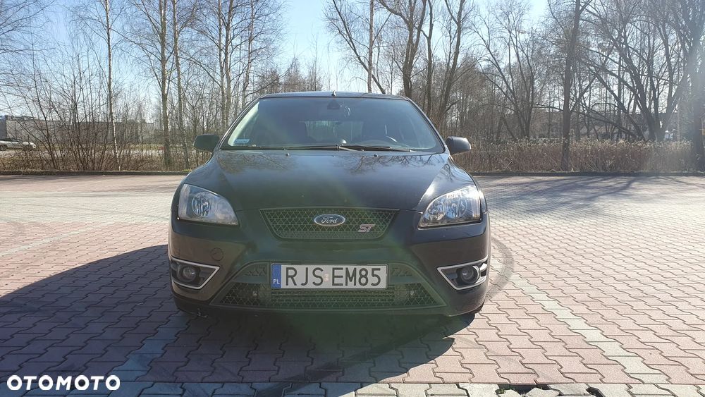 Ford Focus 2.5 ST - 8