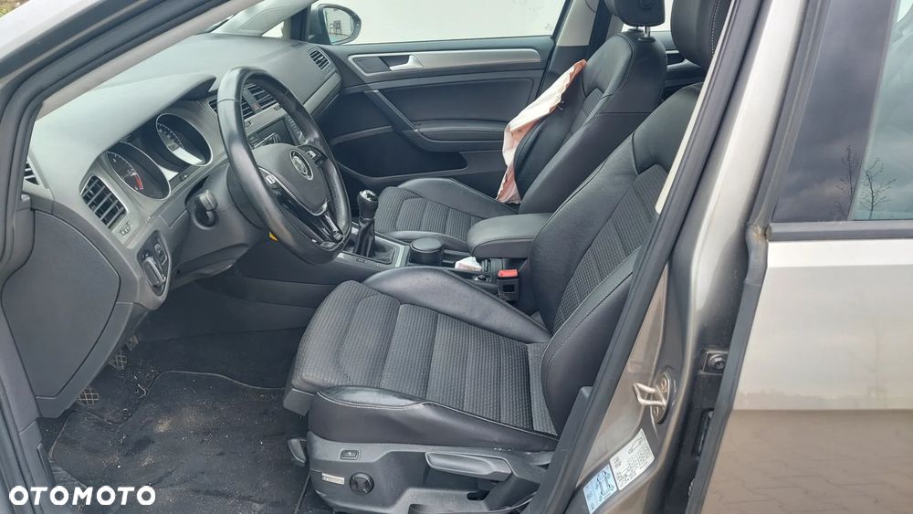 Volkswagen Golf 1.6 TDI BlueMotion Technology Allstar - 7