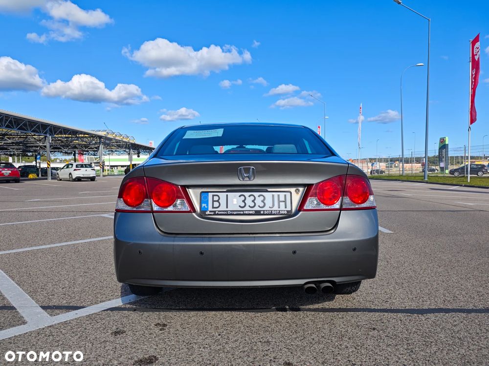 Honda Civic 1.8 Executive - 7