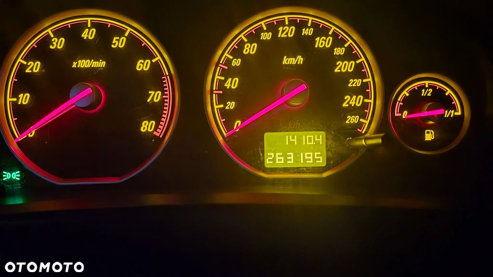 Opel Vectra 1.8 Sport - 13