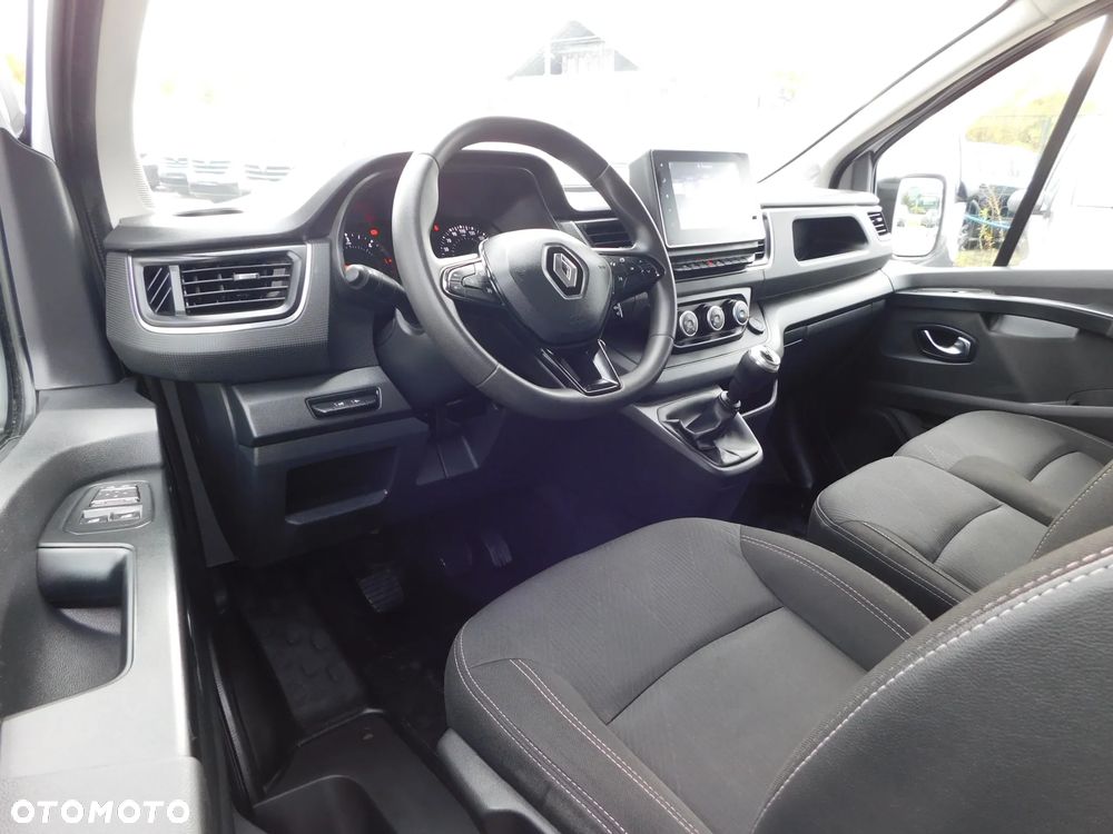 Renault Trafic - 6