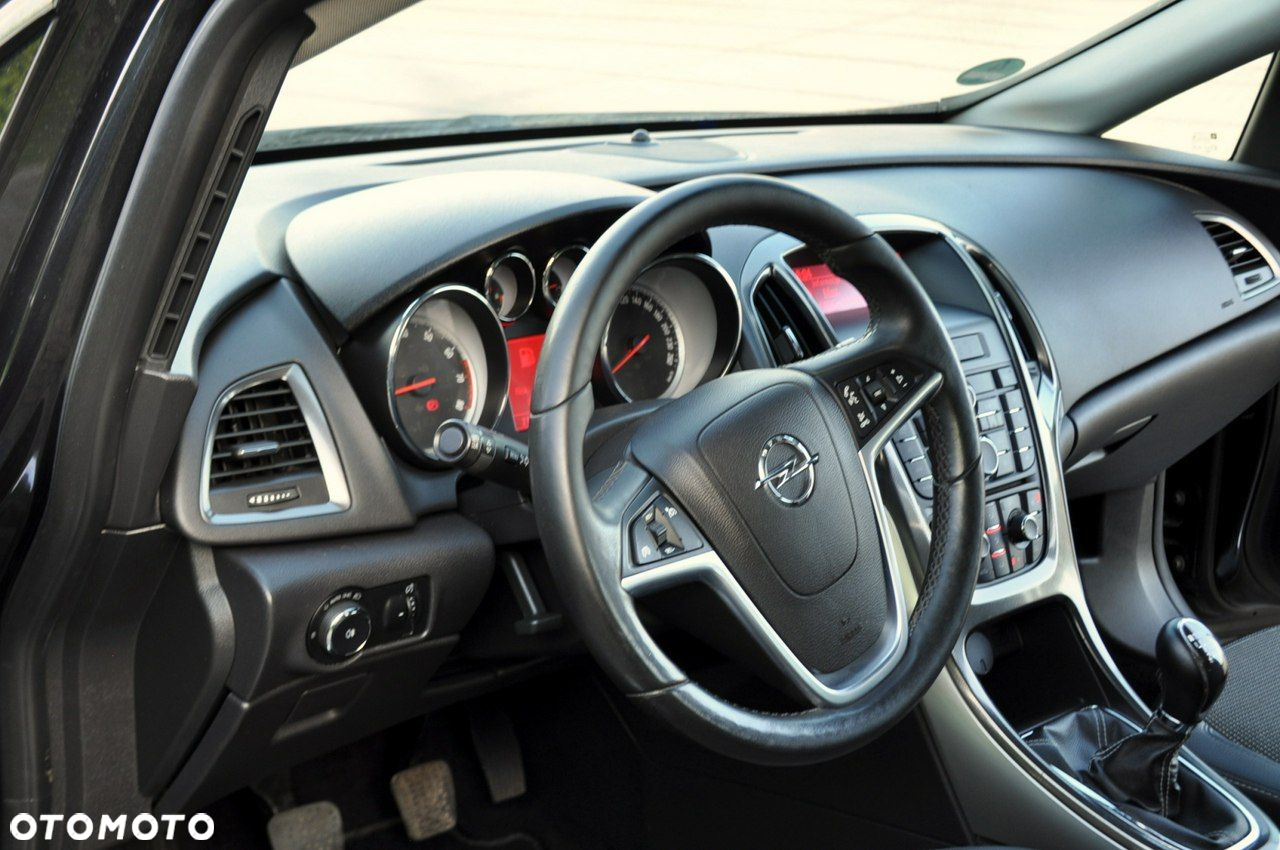Opel Astra - 22